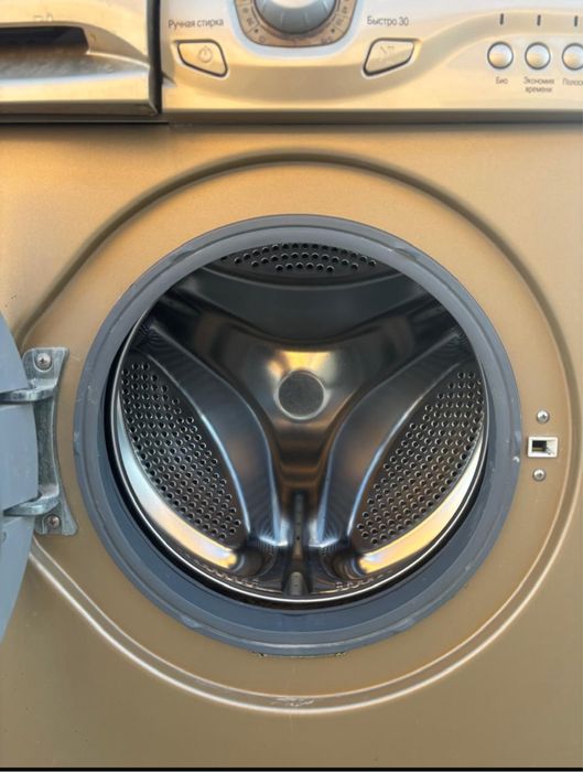 Продается стиральная машина