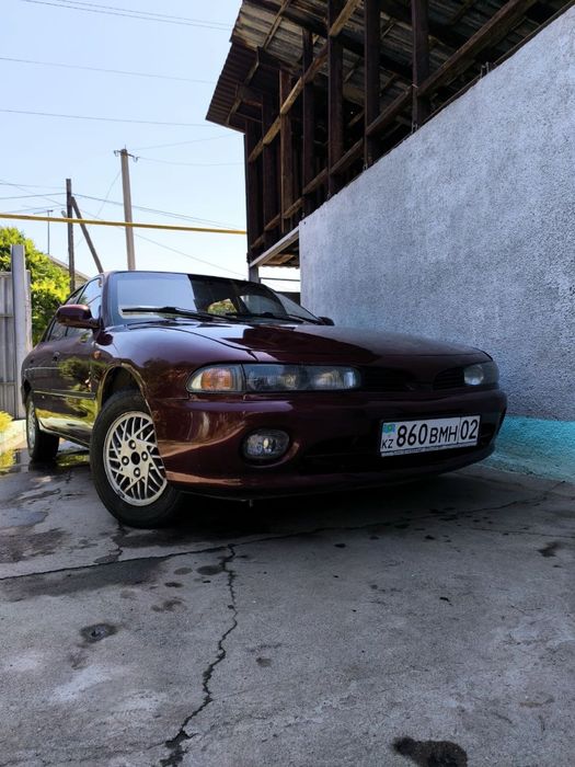 продам машину mitsubishi galant