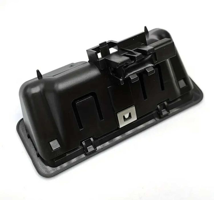 Нов бутон / дръжка за багажник BMW E60 X5 E70 x6 e71 E82 e88 e90 e91