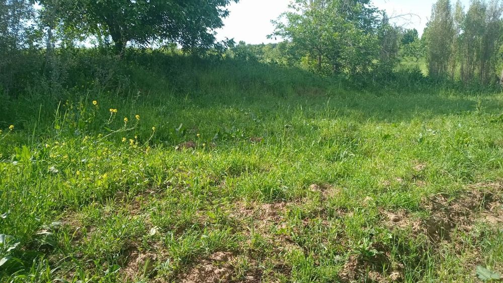 Участка сотилади