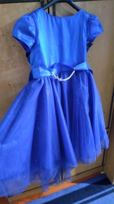 Продам нарядное платье