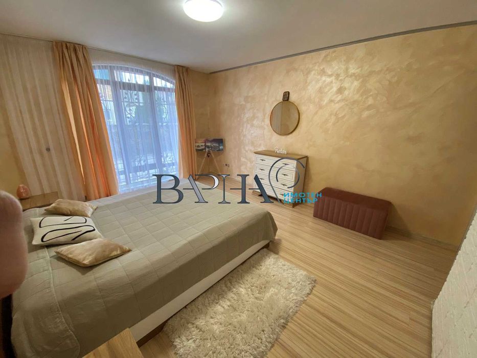 Продава се Двустаен апартамент в Варна, Виница - 70 кв.м за 1093 €/кв.м - Снимка #8