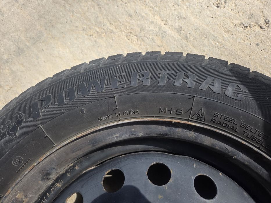Зимни гуми с джанти 175/65R14 Toyota yaris