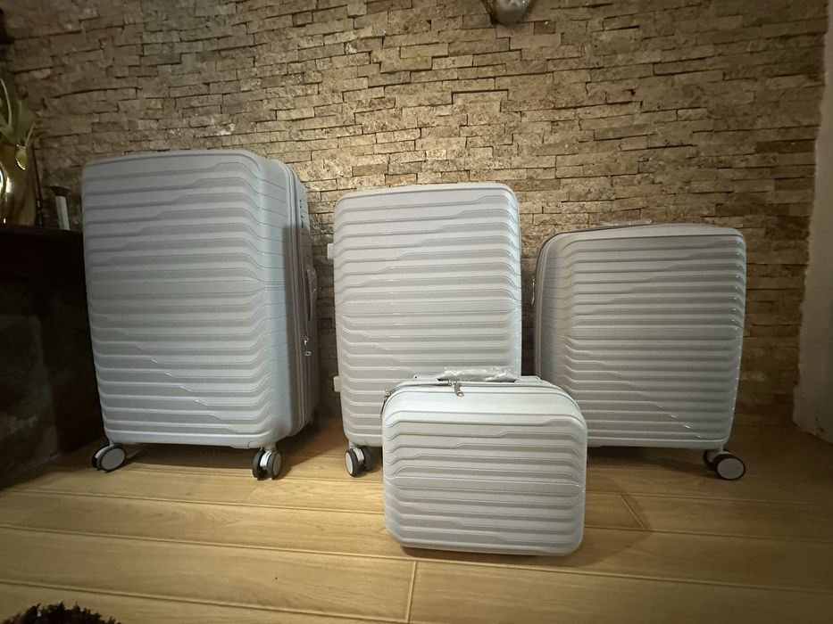 Troler cu 4 roti