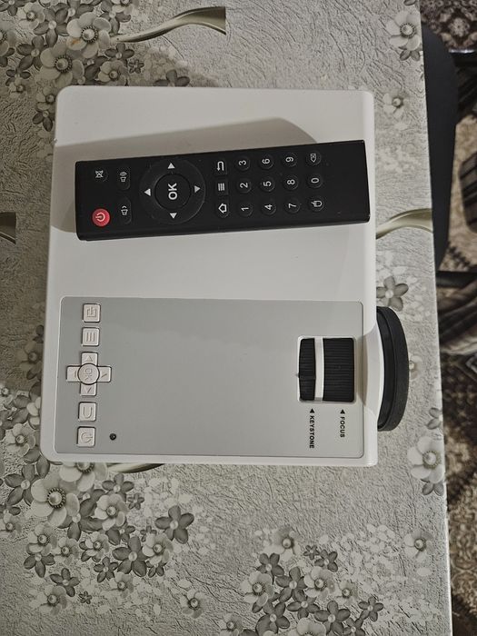 Проектор новый ..