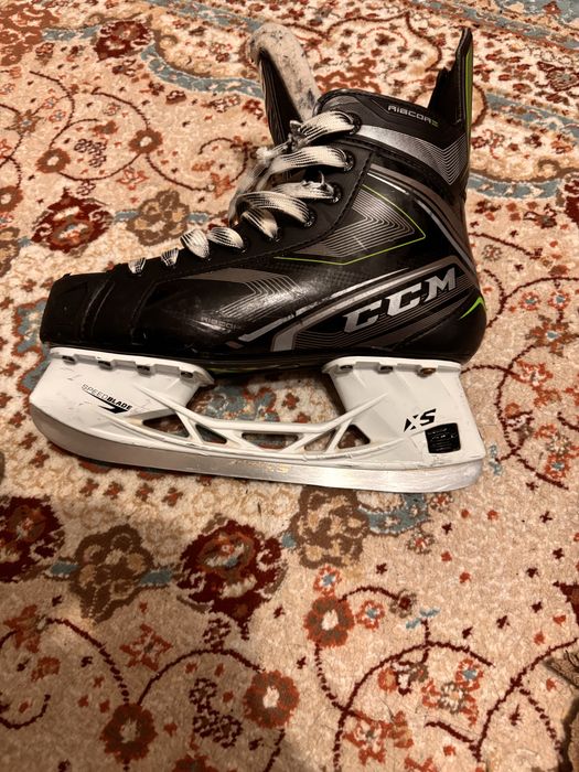 продам коньки ссм