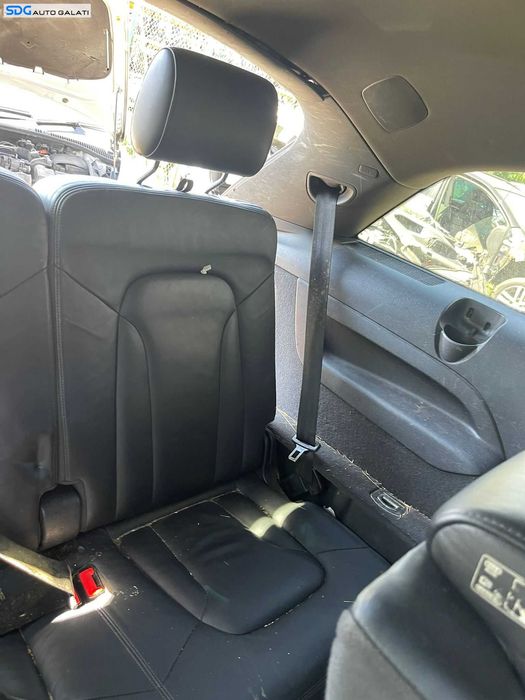 Scaun Scaune Spate Rândul 3 Locul 6 si 7 Audi Q7 Facelift 2007 - 2015 [C6417]