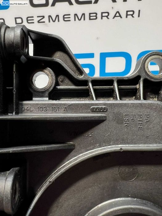 Capac Flansa Simering Vibrochen Arbore Cotit Volkswagen Passat B8 2.0 TDI CRLB DBGA DBGB DDAA DFCA DFEA CRLD DFGA CRGA DEKA 2015 - 2020 Cod 04L103151A [L7898]