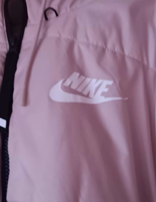 Дамско  яке  Nike
