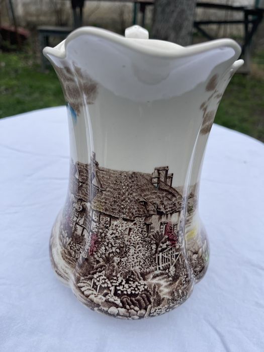 carafă Johnson Brothers din seria Countryside