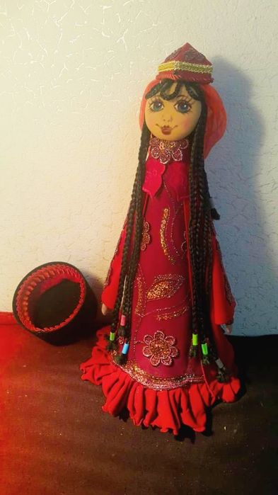 Интеръерная кукла-шкатулка