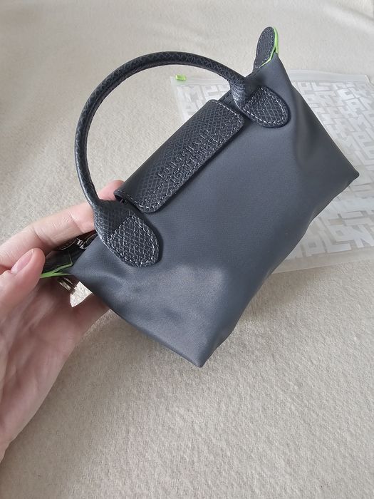 Gentuta longchamp noua cu etichete