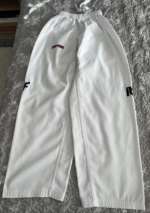 Dobok taekwondo