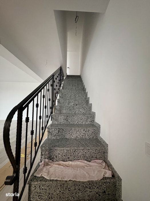 Duplex de Vanzare Domnești