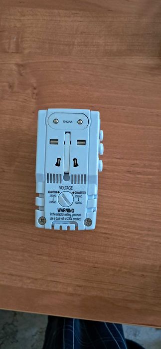 Multi adapter - Travel Smart (NEW)