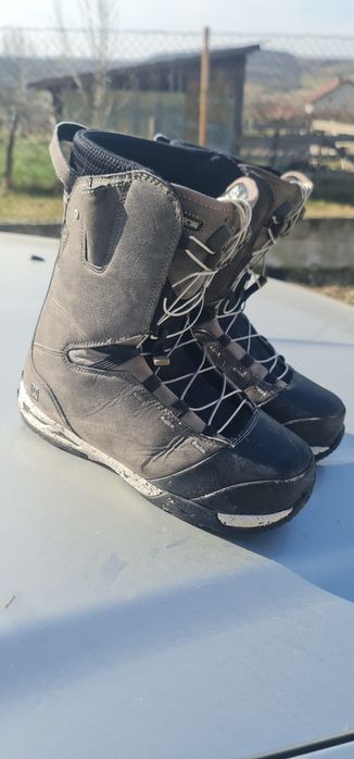 Placa , boots, snowboard