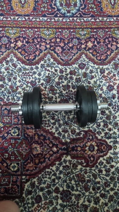 Продам гантель 10кг