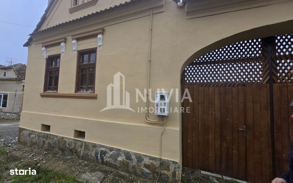 Casa individuala cu 2 camere,500 mp teren,Garbova