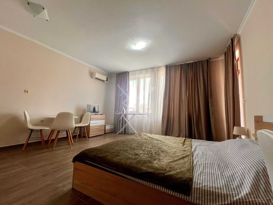 Продава се Едностаен апартамент в Свети Влас - 46 кв.м за 1390 €/кв.м - Снимка #1