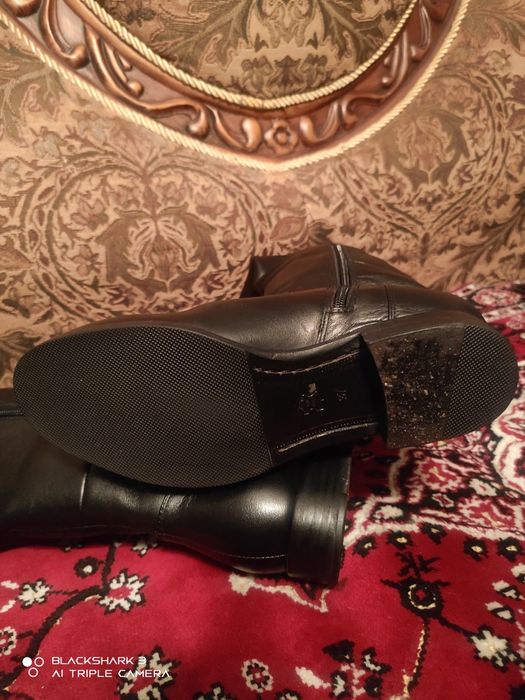 Женские сапоги демисезонные. Размер 37.