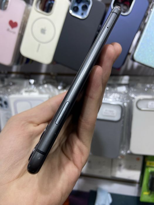 iPhone 11 128Gb ideal