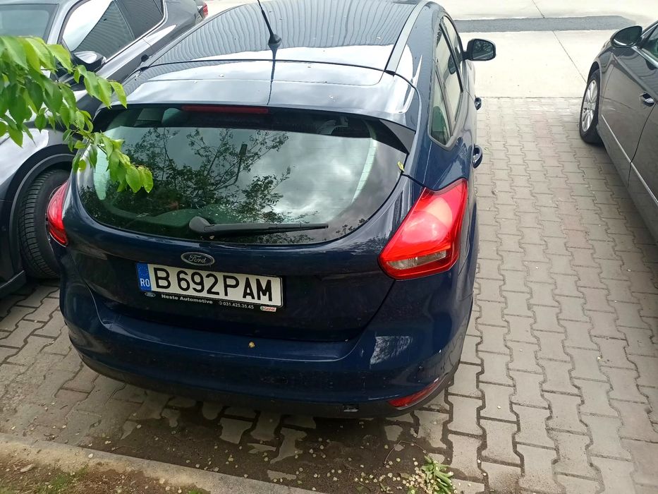 Vând Ford focus an 2015 1.5 Tdci defect