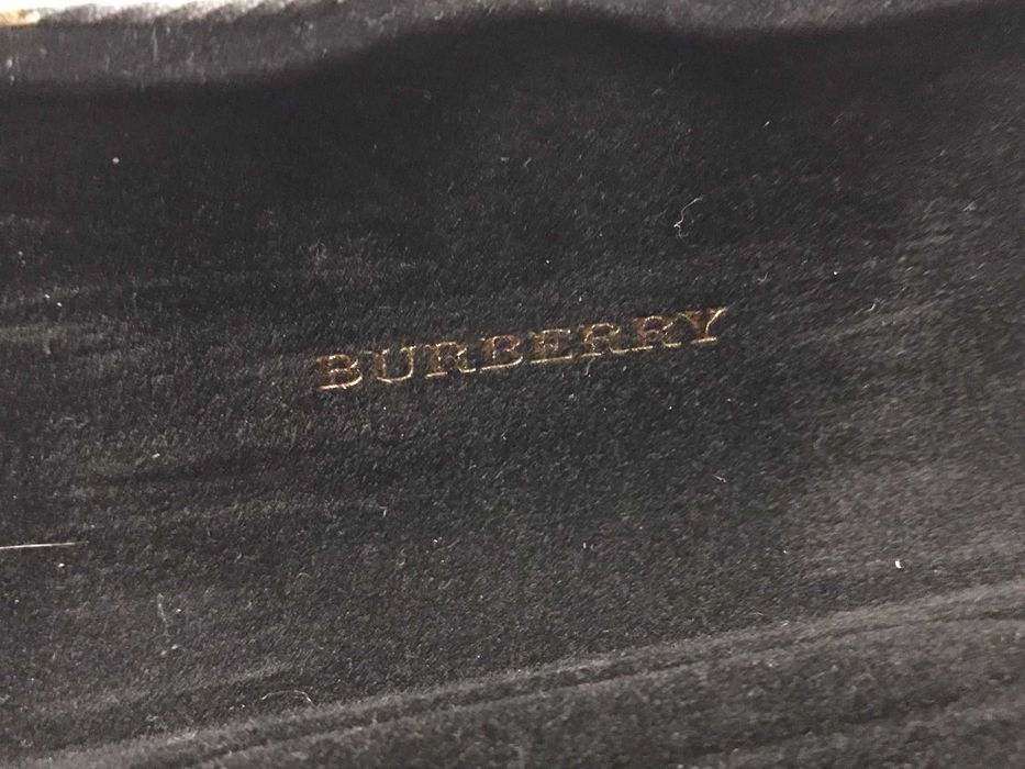 Toc Etui ochelari Burberry