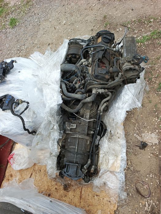 Audi 80 двигатель. 2.0 привозной