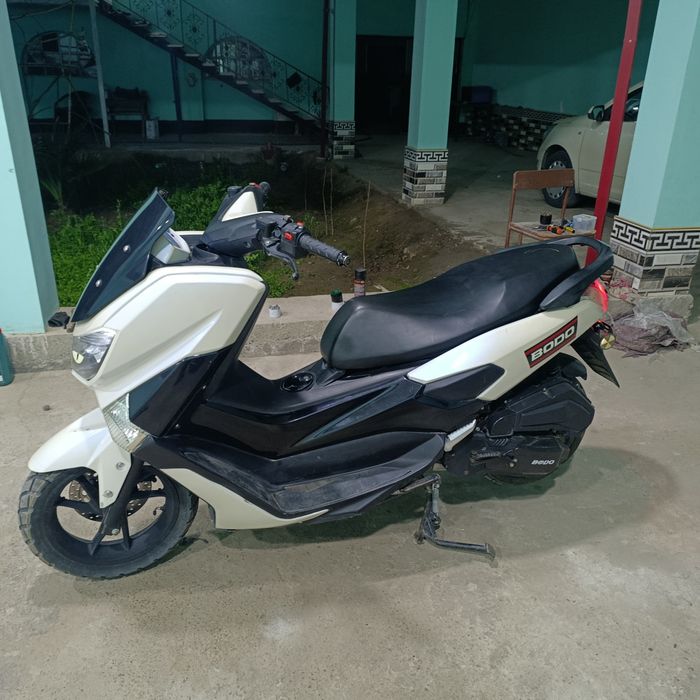 N Max skuter sotiladi, 150 kub