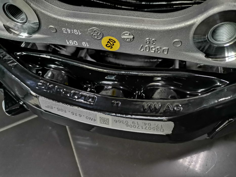 НОВ 6 Бутален Спирачен Апарат Audi A8 S8 4N Преден Ляв 4N0615105BP