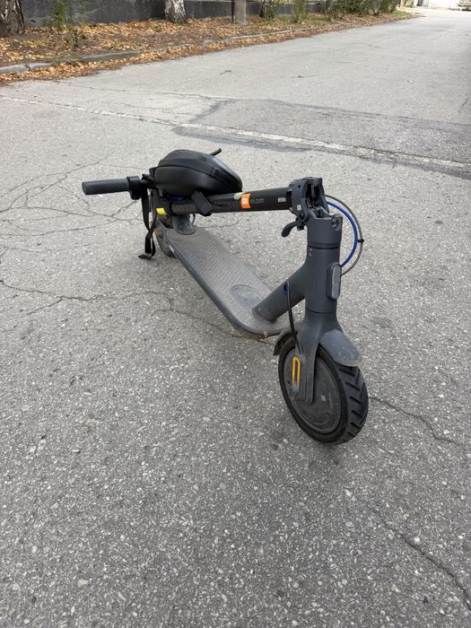 Mi Electric Scooter 3