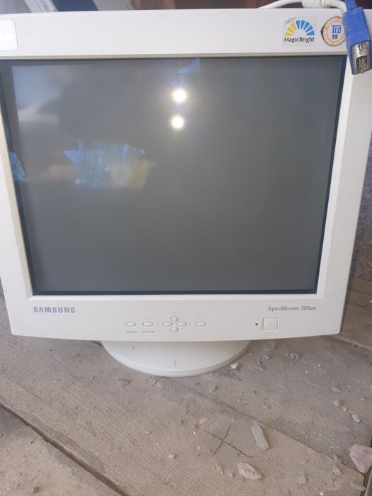 Продам монитор