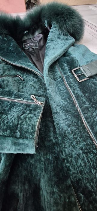 Палто / кожух от естраган, естествена кожа и лисица