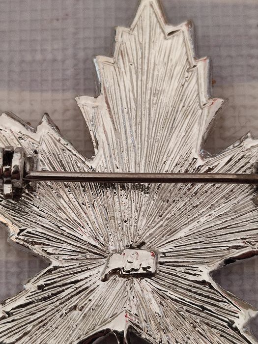 старинна брошка емайл и порцеланарт деко 1930 нова винтидж гривна