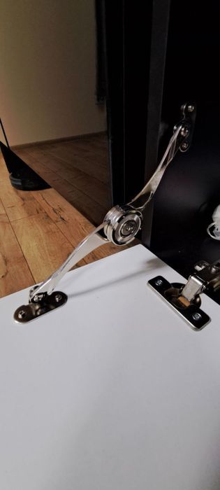 Холна секция в черен цвят