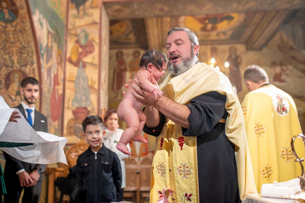 Servicii foto botez aniversari cununie cameraman majorat