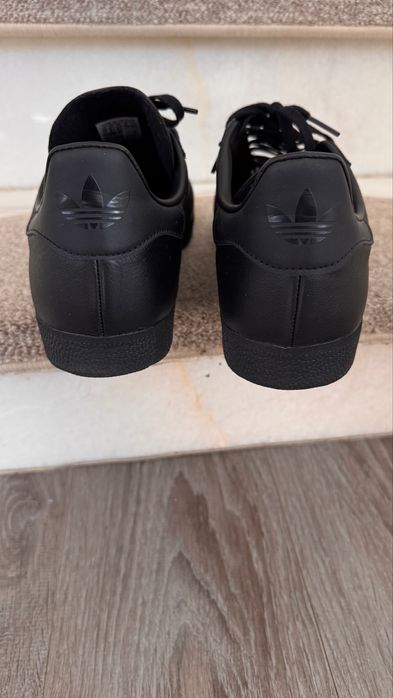 Adidas gazelle 44