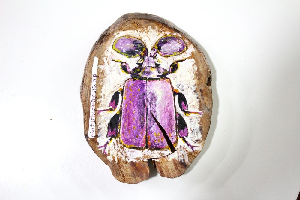 Hand made картинки на различных срубах дерева