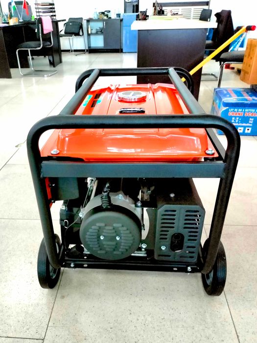 Генератор  KM9500 7,5кВт АКЦИЯ  (Движок бензинда ишлиди)