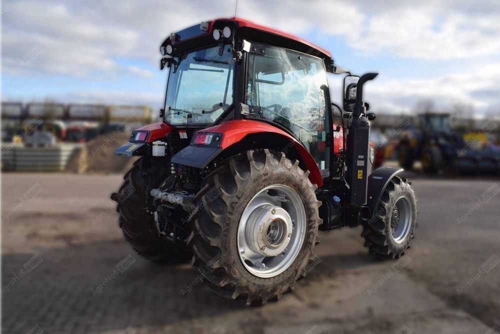 YTO Tractor de 95 CP cu cabină / YTO NLY954