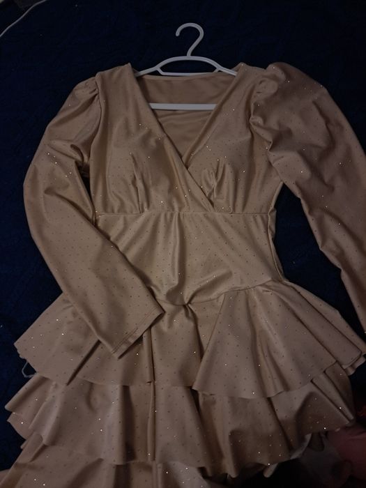 Rochie cu pietricele