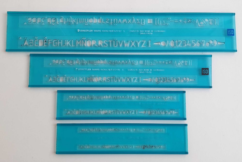 7 Sabloane Veb Mantissa si Staedtler IsoScript