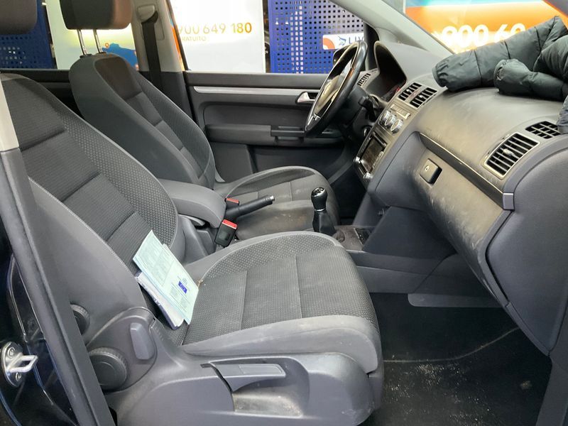 Volkswagen Touran 1.6 TDI Advance BlueMotion Tech 2014