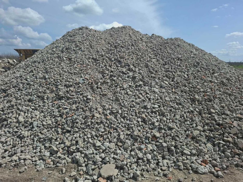 Vand beton, piatra  concasata