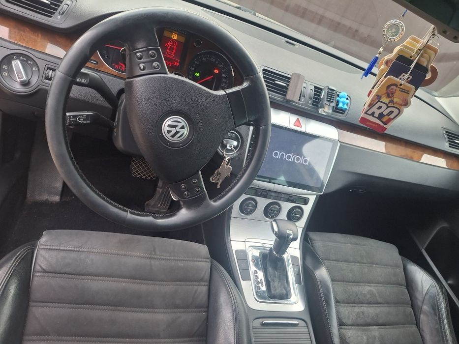 Vînd passat b6 2006 masina se poate vedea în botosani stefanesti