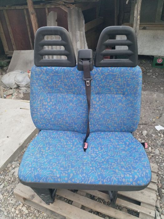 Punte fata caseta directie bancheta fata plastic usa macara Iveco Dail