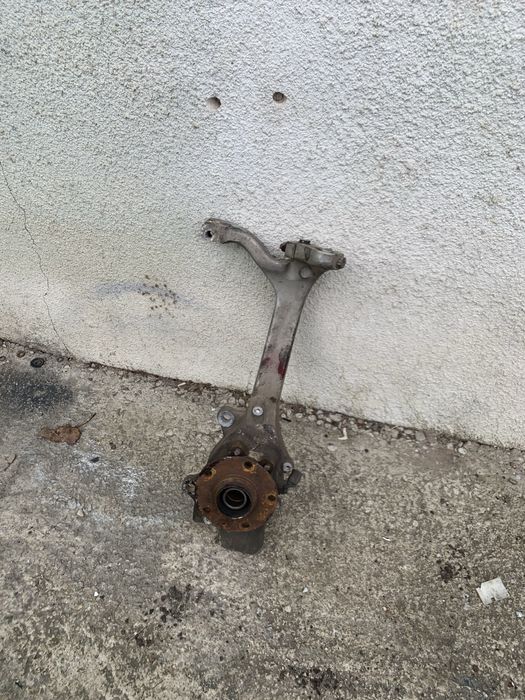 Fuzeta dreapta fata audi A6 C6 3.0 TDI ASB BMK BNG 3.7 TDI V6