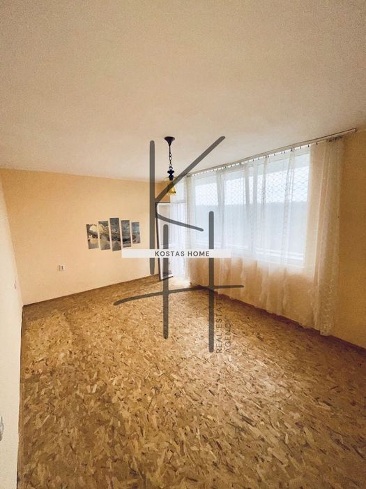 Продава се Тристаен апартамент в с. Близнаци, Област Варна - 84 кв.м за 822 €/кв.м - Снимка #2