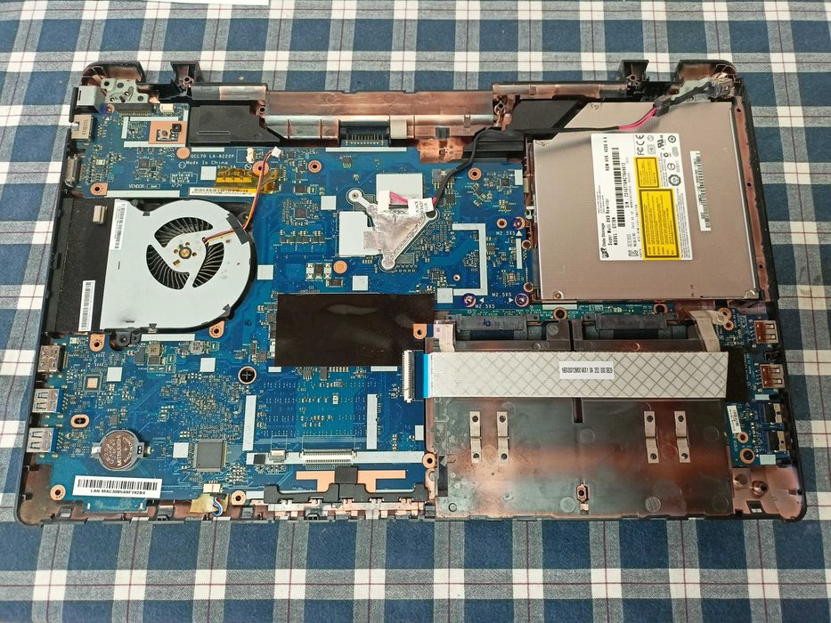 Elemente Asus A75V A75VJ