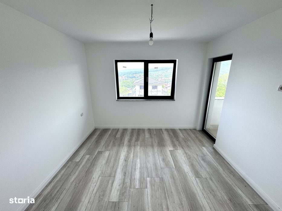 600 mp teren!PLACA si peste etaj!Dressing!Casa 4 camere,Bucium-Barnova